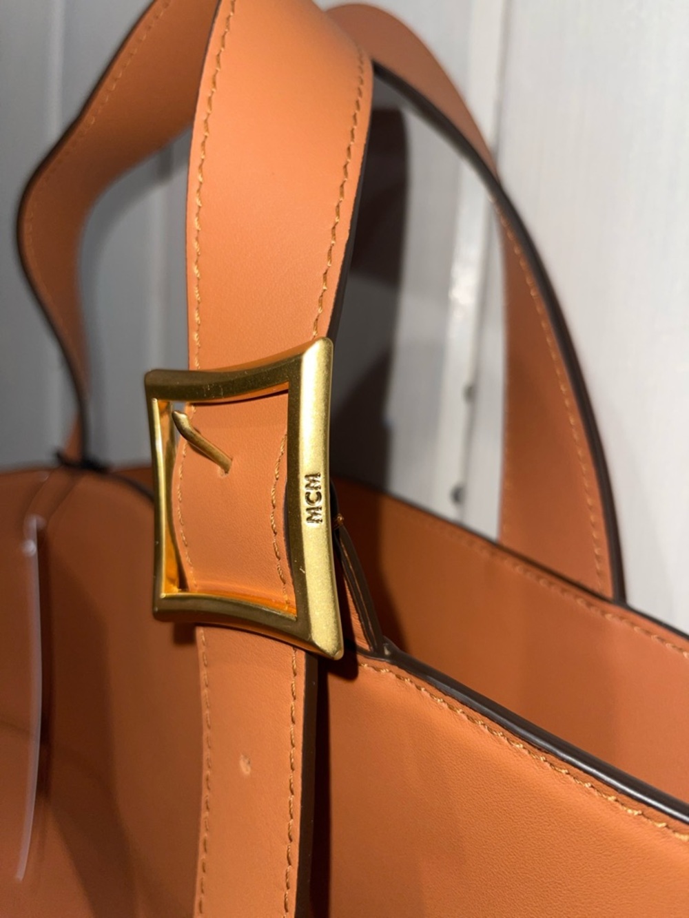 MCM Himmel Tote in Spanish Nappa Leather NWT full inclusion - see last picture - Picture 11 of 14